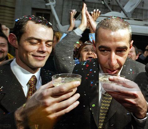 A Dos D Cadas De La Primera Uni N Civil De Una Pareja Gay En Argentina No Consegu Trabajo