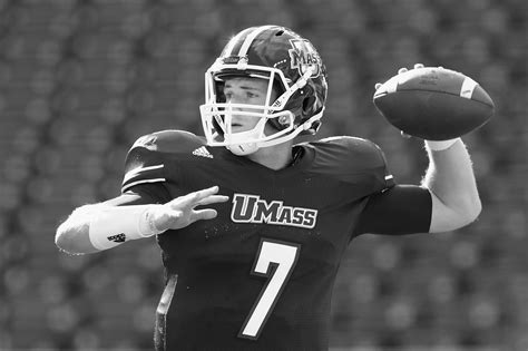 Best UMass Minutemen Football Players of All-Time