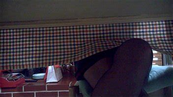 Spy Under Table XVIDEOS