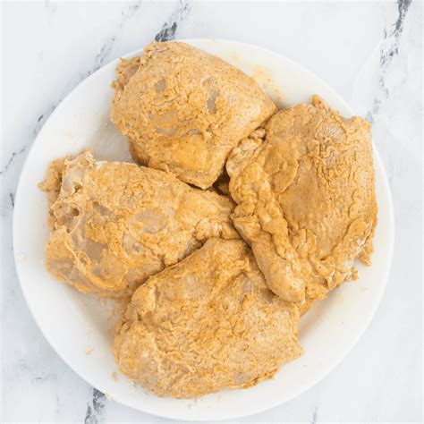 Red Robin Mike S Hot Honey Chicken Sandwich Recipe Fork To Spoon