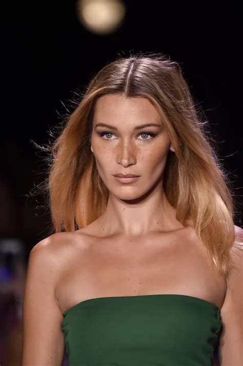 Bella Hadid S Longer Blond Hair At The Brandon Maxwell Show During New York Fashion Week Bella