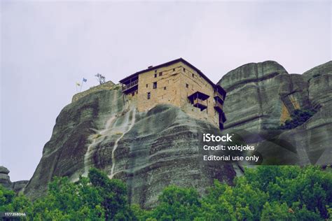 도시 메테오라 그리스 공화국 산과 예배 장소 교회와 신사 2019년 9월 12일 여행 사진 Unesco 조직된 단체에 대한 스톡