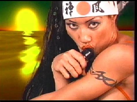 Metro Fantasiany 04 Scene 2 Extract 1 XVIDEOS