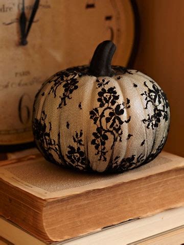 Come Decorare Una Zucca Di Halloween Oro Argento E Colori Leichic It