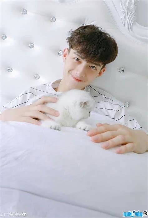 Hot boy Trần Hạc Nhất