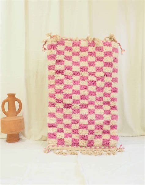 Tapis Berb Re Damier Rose Pastel Les Possibles