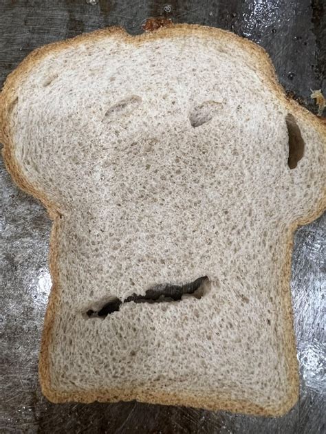 Sad Bread Rpareidolia