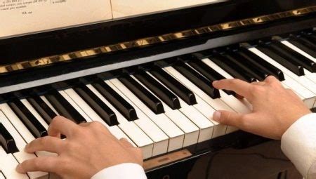 Как играть на пианино? Как научиться игре на пианино по цифрам? Уроки и ...