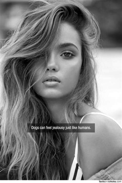 Hot Girls With Random Facts Part Pics