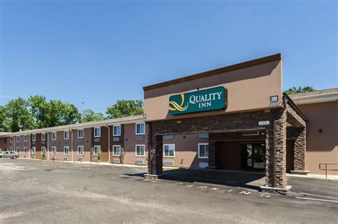 Quality Inn Chicopee - Springfield Chicopee, Massachusetts, US ...