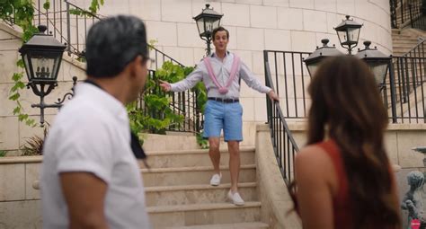 Mario Lopez Stars As Colonel Sanders In Recipe For Seduction On