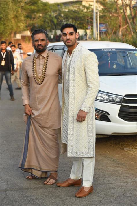 Suniel Shetty In Stylish Veshti For Athiyas Wedding Is Proof That He