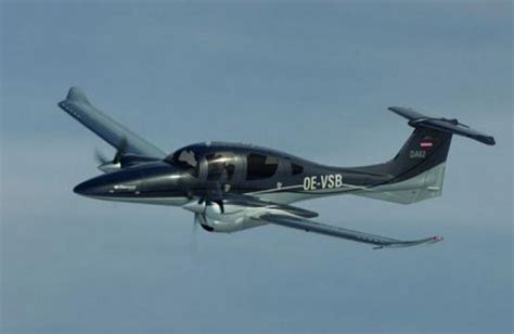 Двухмоторный самолет DA62 получил европейский сертификат ...