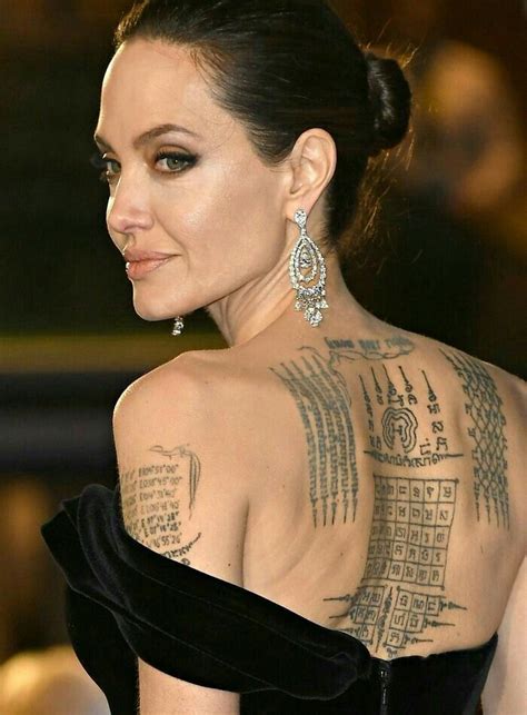 Pin On Angelina Jolie Angelina Jolie Tattoo Angelina Jolie Style