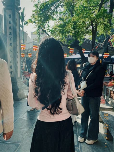 Kh M Ph B H Nh Nh G I Xinh M C Bikini Y Cu N H T