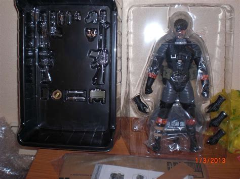 Dónde Comprar Las Figuras Hot Toys De Metal Gear Más Buscadas