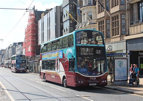 Lothian Buses Volvo B Tl Princes Street Edinburgh Flickr