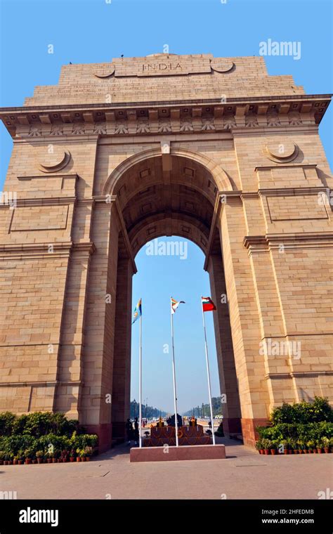 famous india gate in Delhi Stock Photo - Alamy