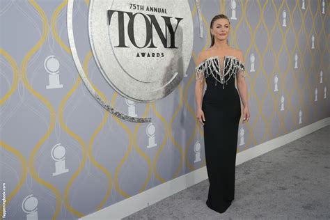 Julianne Hough Nude OnlyFans Leaks Fappening FappeningBook