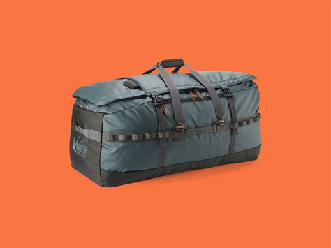 big duffle bags with wheels