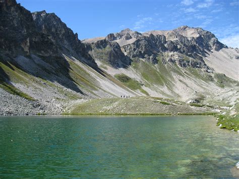 Les Granges De La Vall E Etroite Refuge Du Thabor L Haut