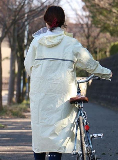 「cycling In Raingear」おしゃれまとめの人気アイデア｜pinterest｜raincoatsreign レインコート