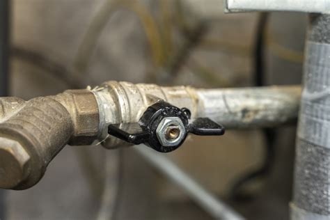 Knowing When to Replace Your Water Shut-Off Valve | 412 Plumbing