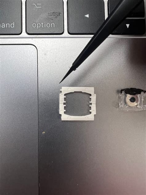 Professional Keyboard Repair Service - A1706 & A1708