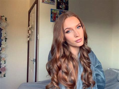 Wavy Hair Nudes Ginger Nude Pics Org