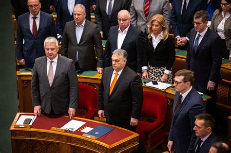 Orban Sichert Zustimmung Für Nato Beitritt Schwedens Zu Web De