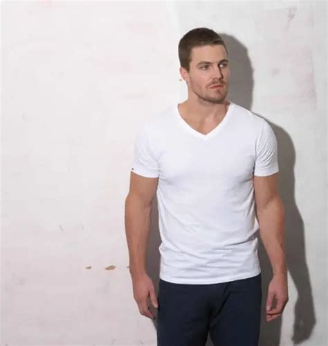 UNCENSORED Stephen Amell Naked Photos NSFW Videos Leaked Meat