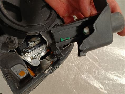 Десен Фар Volvo xc90 лупа гр. Варна Червен площад • OLX.bg