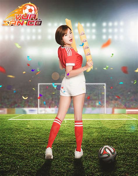 Ngắm loạt ảnh cực nóng của hot girl Tú Linh trong Vua Sân Cỏ