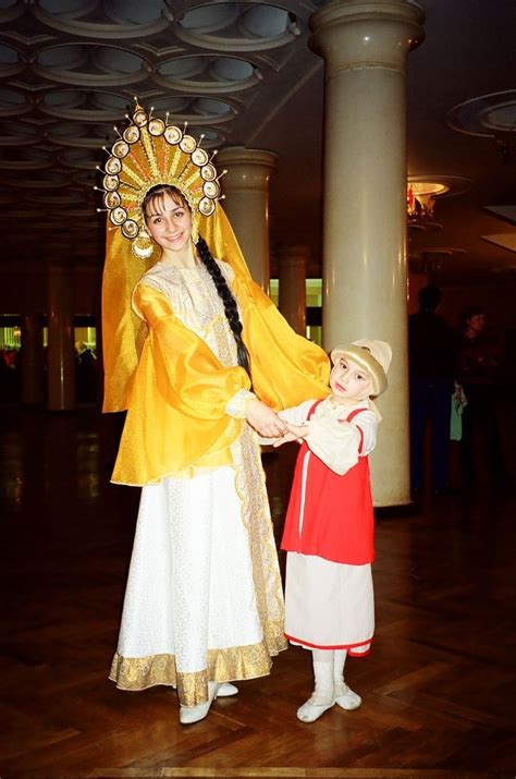 Русские костюмы - Москва