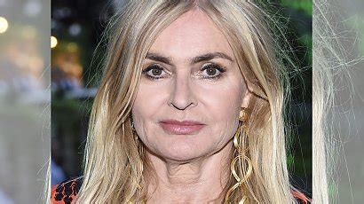 letnia Monika Olejnik w bikini chwali się płaskim brzuchem Figura nastolatki piszą fani