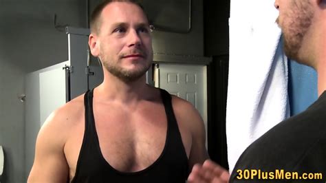 Athletic Gay Gets His Ass Pulverised