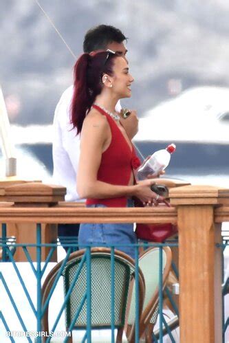 Dua Lipa Nude Celebrities Dualipa Celebrities Leaked Nudes The Fappening Leaked Photos