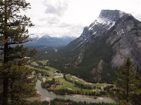 14 Reasons Why Alberta Is Every Adventurer's Dream