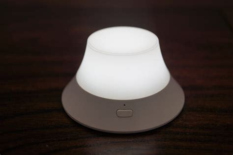 Обзор ночника с беспроводной зарядкой Xiaomi Yeelight Wireless Charging ...