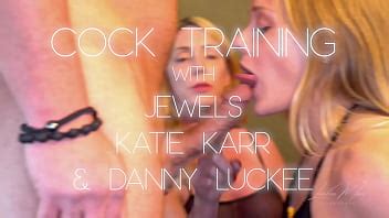 Ms Jewels Plays With Her Submissive Slut And The Cameraman XVIDEOS