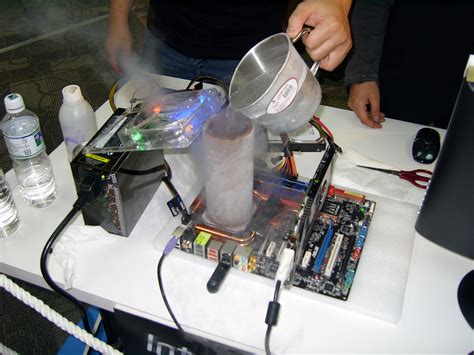 overclocking     asylum