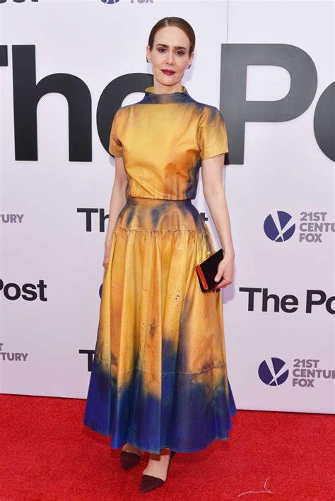 Sarah Paulson At The Post Premiere In Washington 12142017