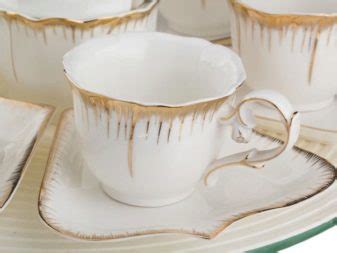 Lefard tableware: England Collection tea pair, tableware with cats and ...