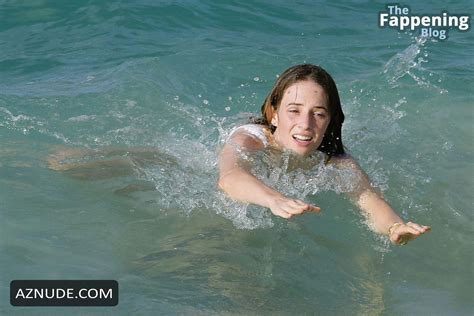 Maya Hawke Sexy Flashes Her Hot Tits And Body At The Beach In St Barths Aznude