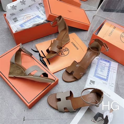 Sandal Hm Xu Ng Si U Hot H Ng Qccc Fullbox Y Shopee Vi T Nam