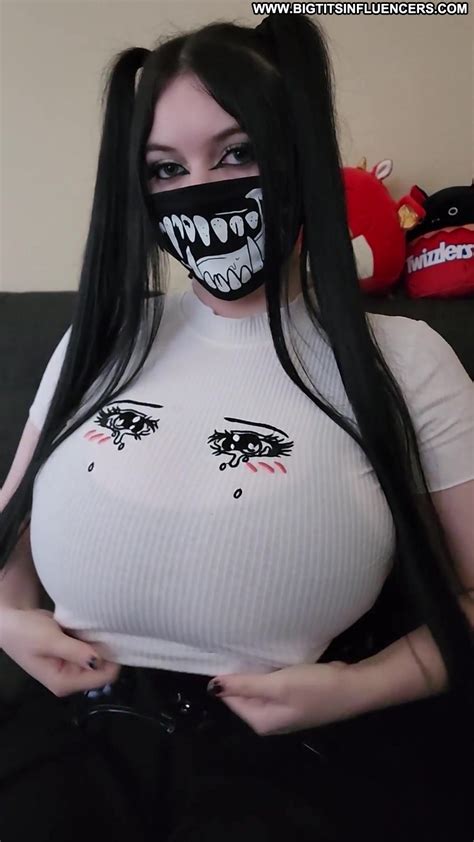 Esskayuwu Influencer Straight Hot Huge Boobs Huge Tits Sex Porn