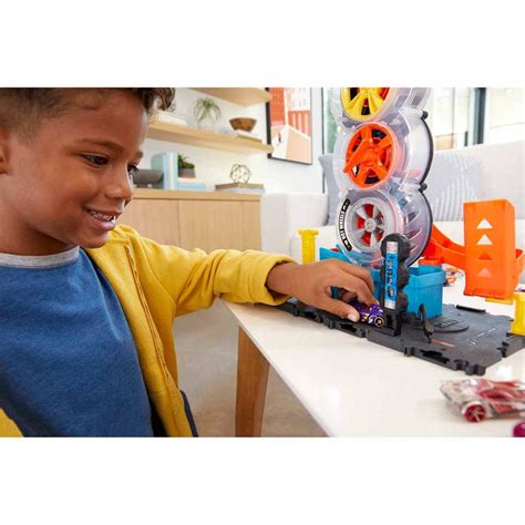 Hot Wheels City Tekerlek Kulesi HDP