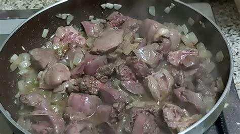 Guiso De Higaditos De Pollo Al Ajillo Youtube