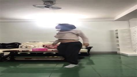 Nude Dancing Vietnamese Whore