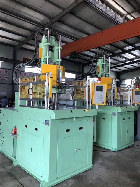 Easy Construction Vertical Plastic Rotary Table Injection Moulding Machine